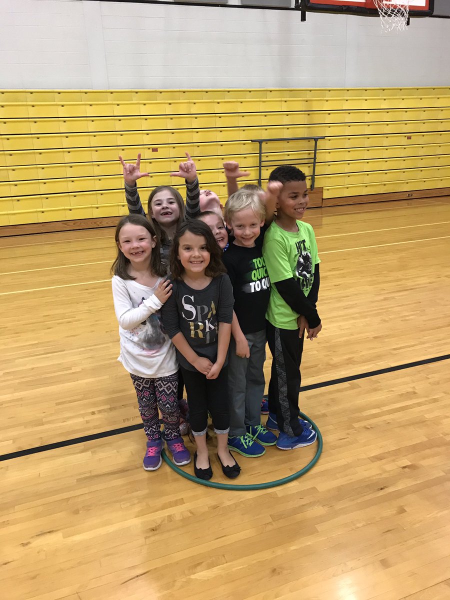 TylerStaup's tweet photo. 8 is my new record of kindergarteners fitting in one hula hoop so far.. #PerryWorthElementary 😊 https://t.co/egdeg9IUCe