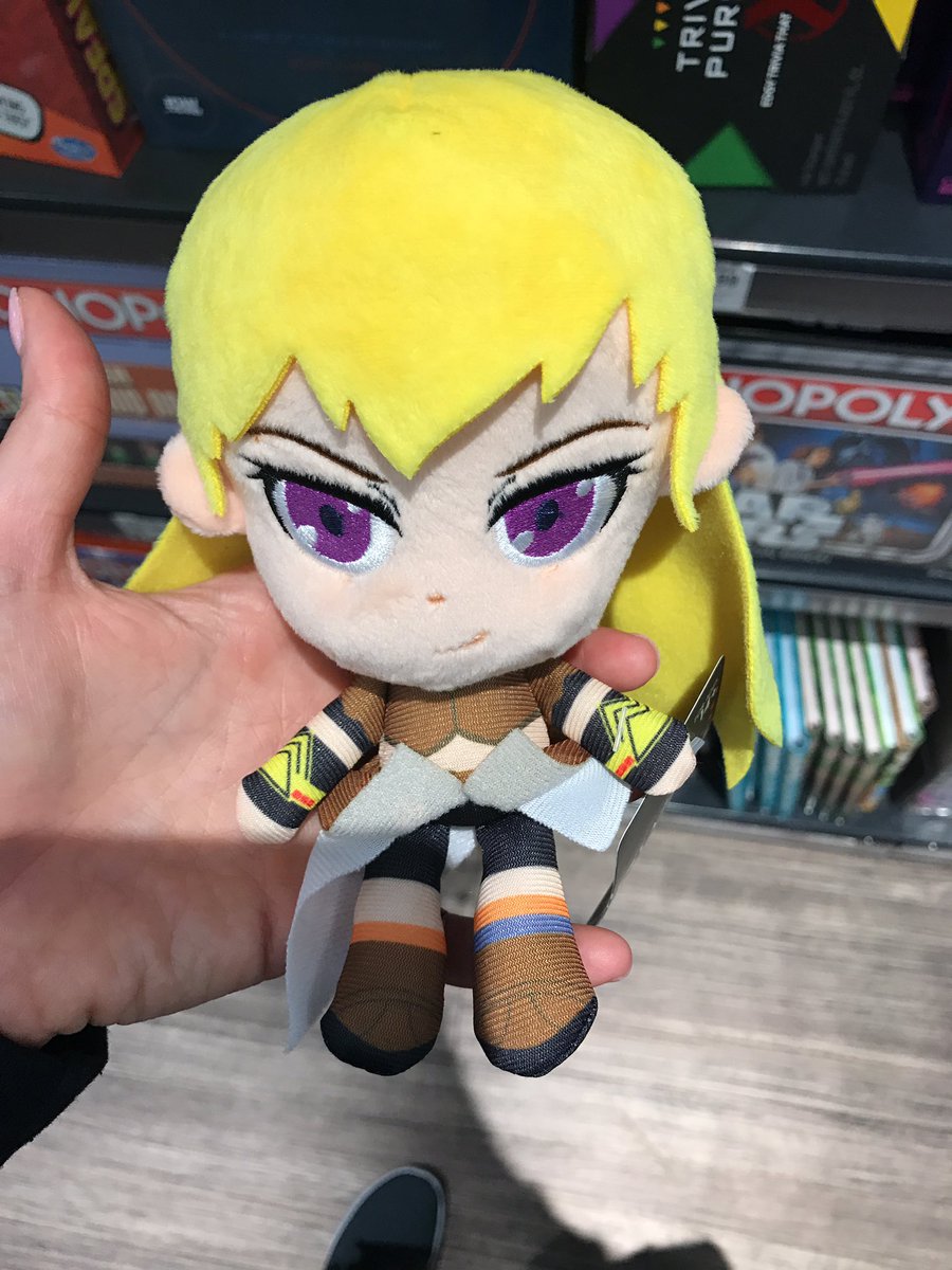sammie_kohn's tweet photo. My new sleeping buddy. #yangtastic #yang #rwby https://t.co/CDopK0YuwX