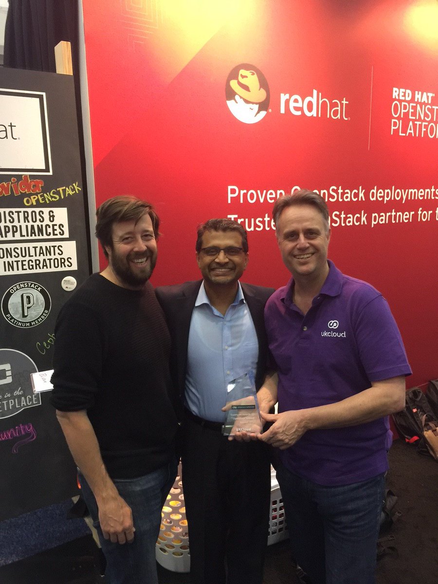 BillMew's tweet image. Award winning team: @ukcloudltd celebrates winning #OpenStackSummit #SuperUser Award for its #CloudNative platform on #Redhat #Openstack