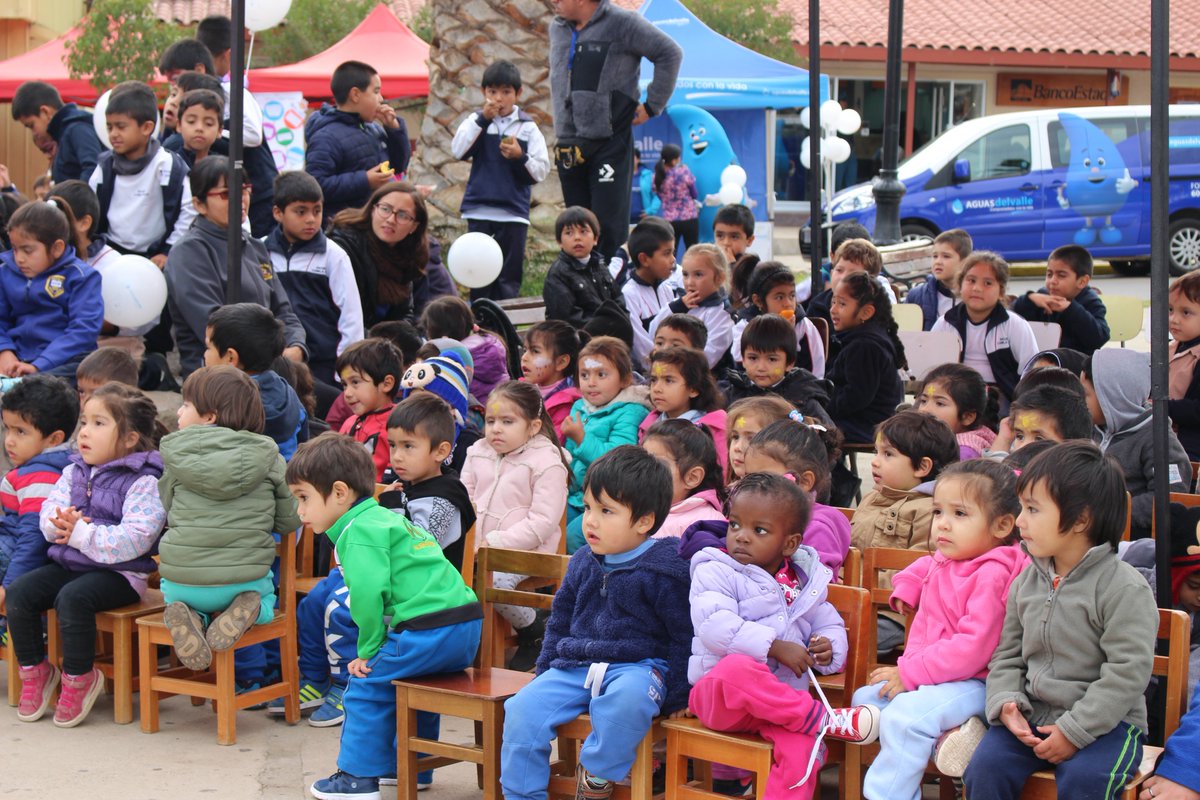 OPD_CANELA's tweet photo. Feria del Buen Trato en la Comuna de Canela! actividad coordinada por oficina de #protección, en coordinación con #redinfancia! https://t.co/3YHHTnVuth