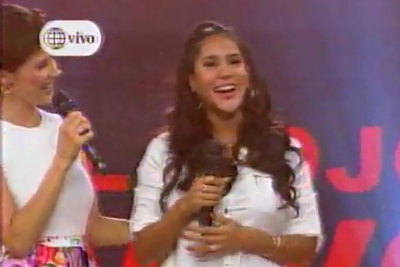 AEspectaculos's tweet photo. Melissa Paredes confirmó así su embarazo ¿Cuánto tiempo tiene?
 ►https://t.co/8JVzUiV85z https://t.co/nqMtHSsP4h
