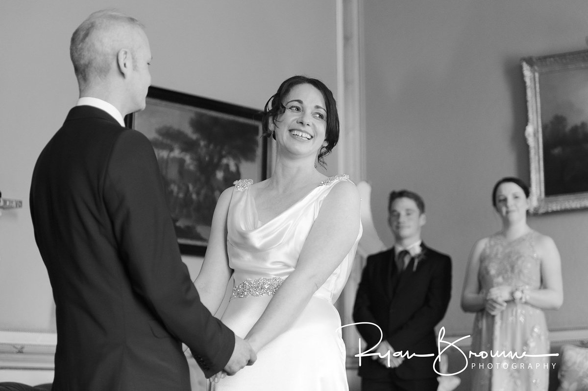 RyanBPhoto's tweet photo. Congratulations to Natalie &amp; Eaun who got married @SwintonPark this afternoon @Swintonweddings #wedding #weddingphotographer #Nikon https://t.co/urgxPkxFZQ