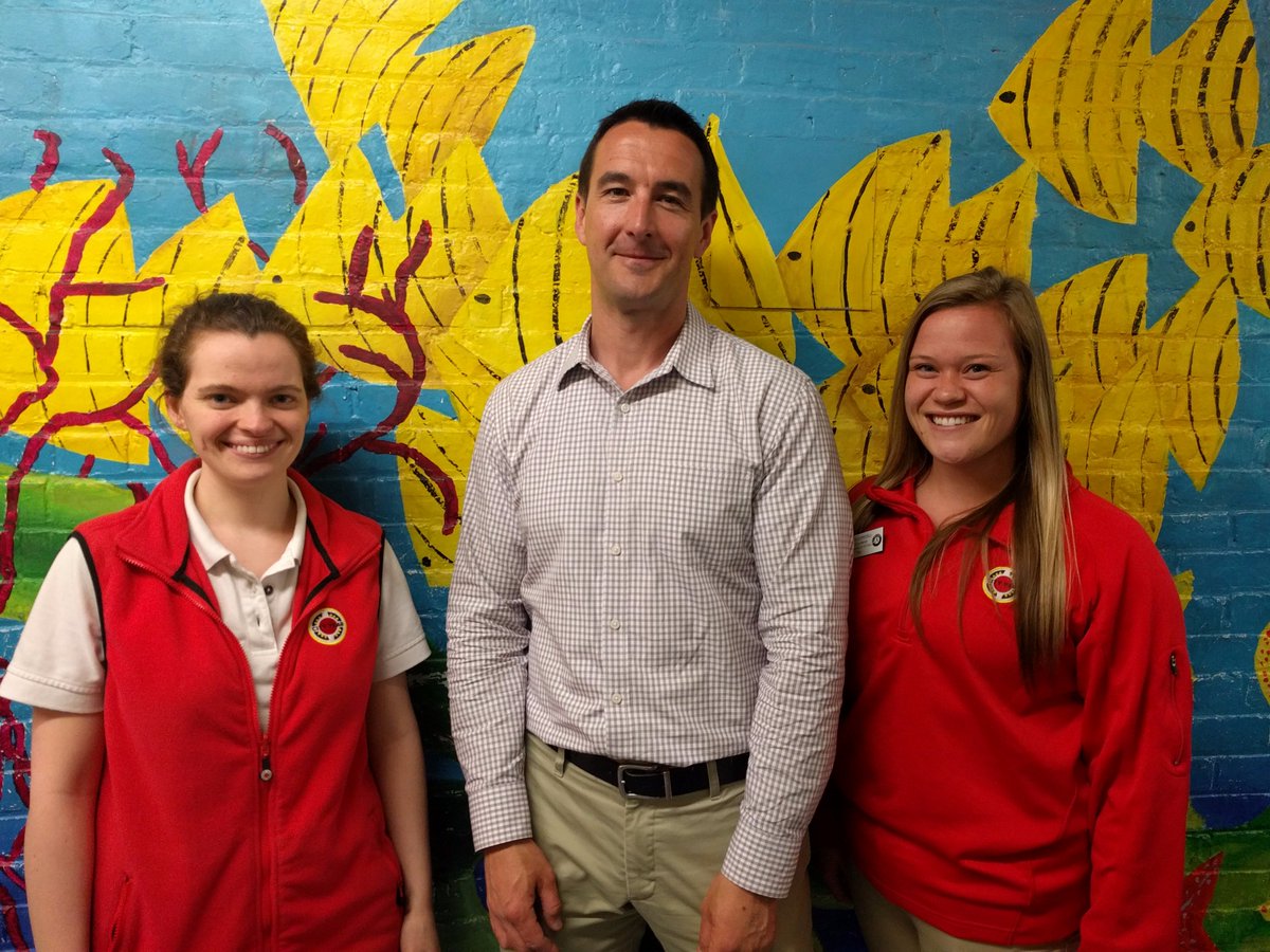 CityYearBoston's tweet photo. ICYMI @CampbellforD4 @ldforry @VoteRussell @RepMikeCapuano: today we celebrated amazing #Dorchester teachers! Check #cyblovesbps for more. https://t.co/cBHm5Z8vuC