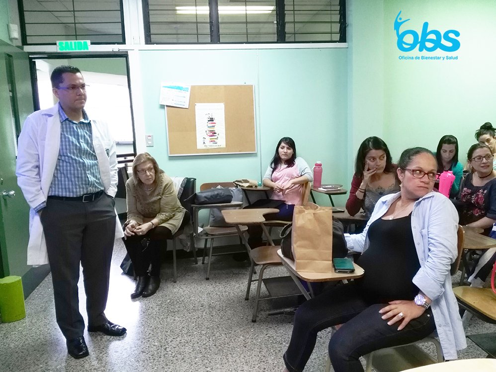 SaludUcr's tweet photo. Salud bucodental durante el embarazo ¿Cómo enfrentar los cambio en la cavidad bucal durante el embarazo? #CursodeParto #UCR https://t.co/FxViB14Bvo