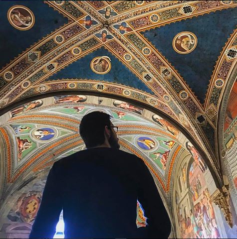 Per chi alza lo sguardo verso gli splendidi affreschi del Pellegrinaio...
Ogni angolo di Santa Maria della Scala ti stupirà.
© angiupractice