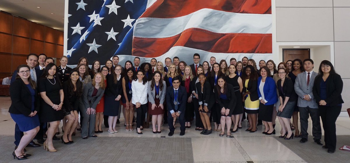 Bush School Students Recognized with Medal of Excellence and Leadership Certificates bit.ly/2pZJDYu