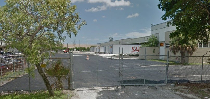 AMAROKSecurity's tweet photo. Smart looking perimeter security! Many thanks for MT! .@saiajimaco  https://t.co/qRwGnocnGB https://t.co/p6ABk0NOlr