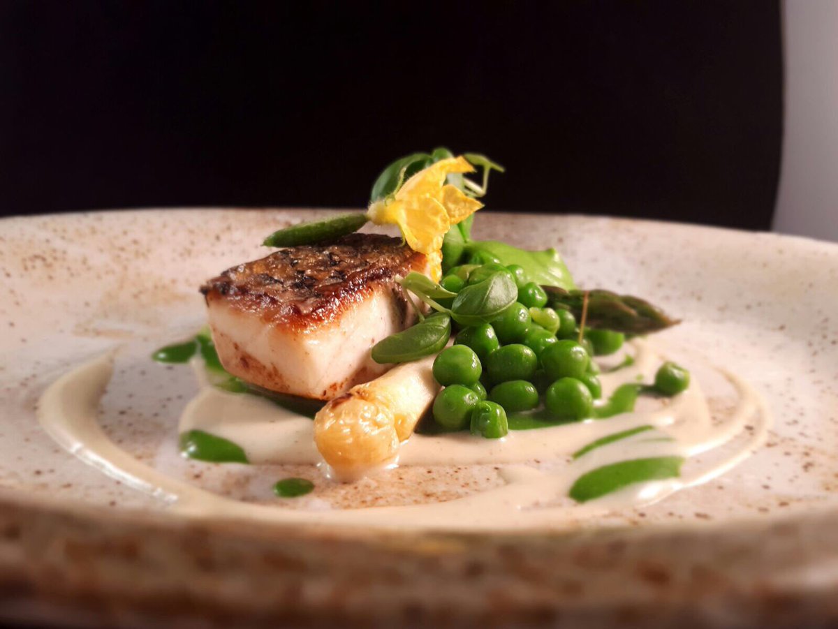 PaulJ_AP's tweet photo. The main event! Stone bass and duck #dineSW9 @PaulJ_AP @ALISON_PRICE https://t.co/CQEu4UmLbp