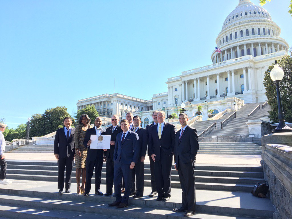 doctorjuno's tweet photo. @STXACS@LamarSmithTX21 Thx for seeing Texas Surgeons meet today! #ACSLAS17 Quality Access Reduced Cost Liab. Reform https://t.co/BJRiyWpACp