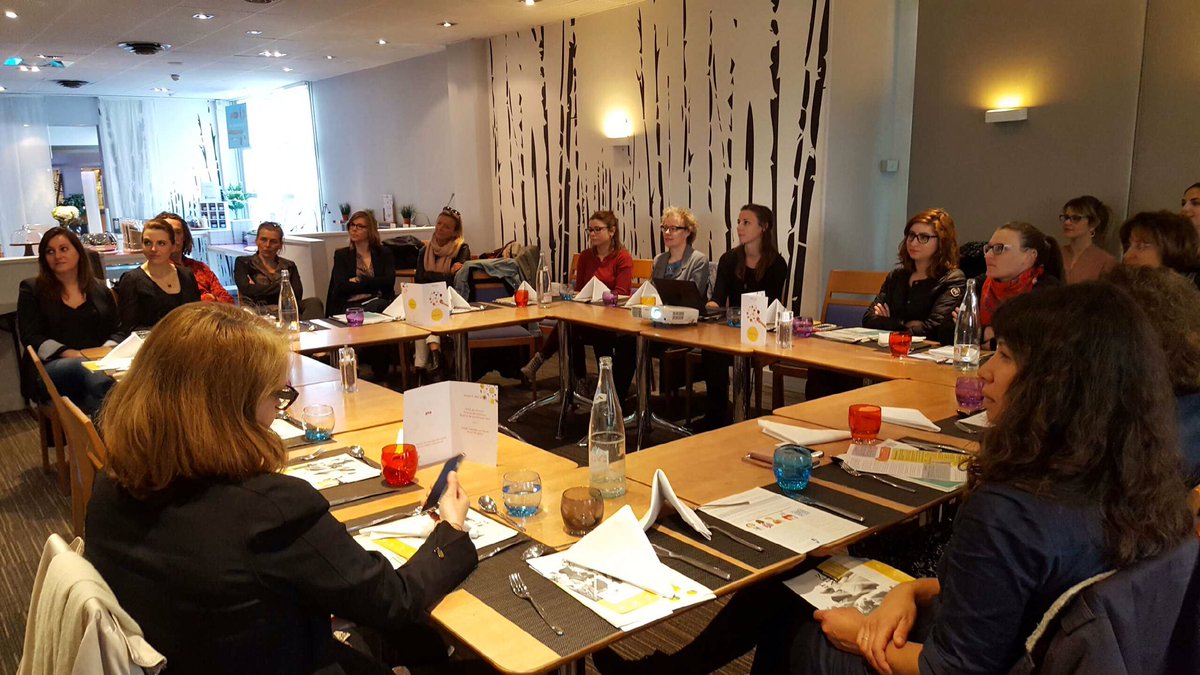 BpwLille's tweet image. Il y avait du monde ce soir pr la présentation du club @BpwLille et des actions du Réseau #BPW #genderequity