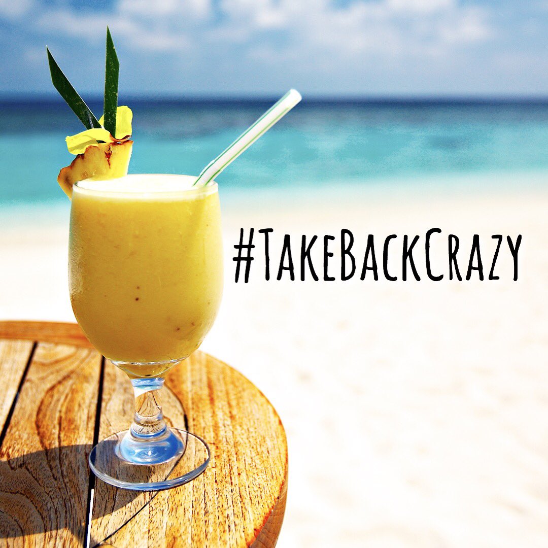 PrettyCrazyCo's tweet photo. 😌Serious beach vibes @PrettyCrazyCo HQ 🌴✨Shop our #mentalhealth tees &amp; tanks in time 4 summer &amp; let's #TakeBackCrazy https://t.co/G4xQFuIruq https://t.co/0UELrmvIGz