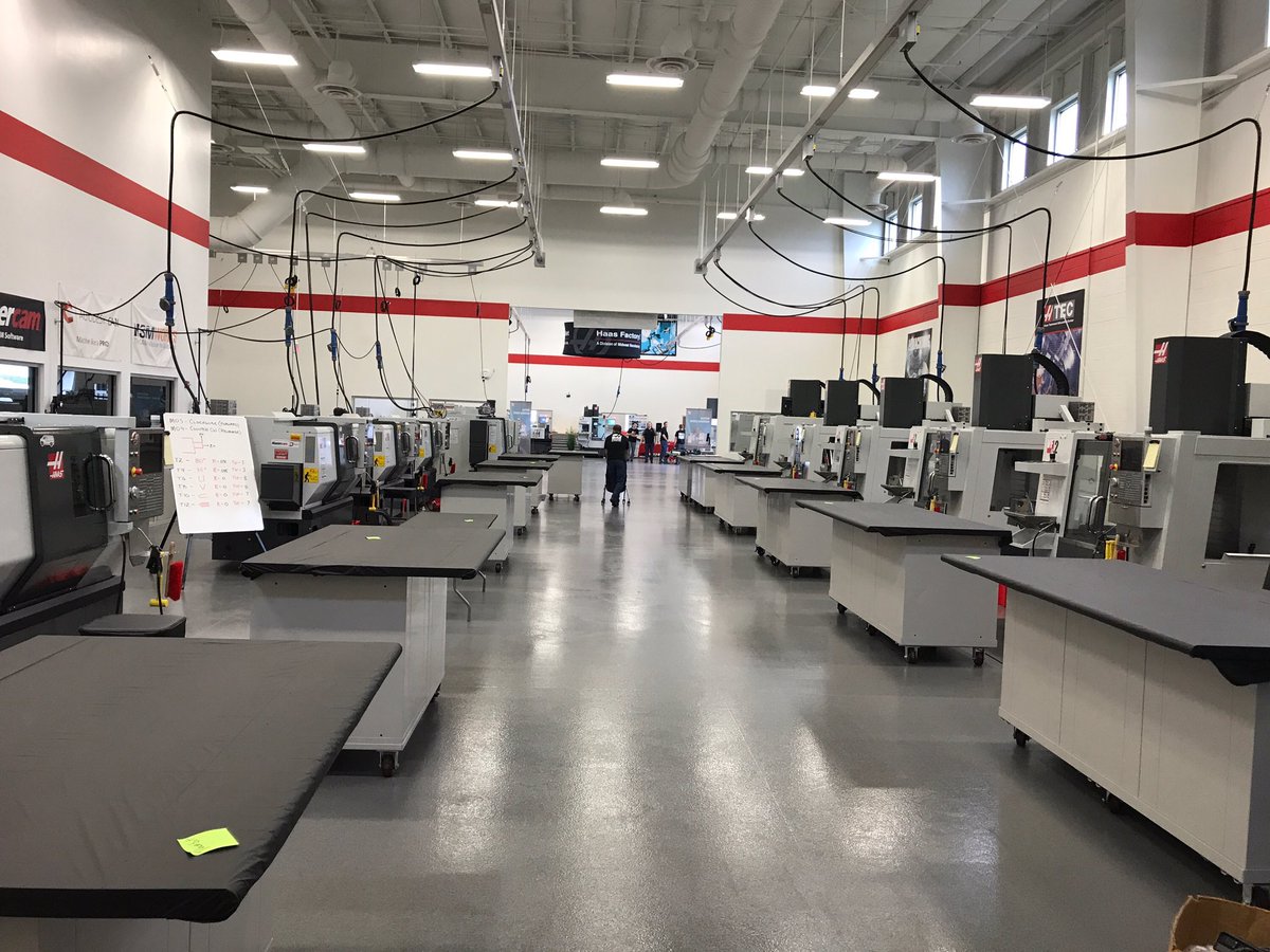 HaasEducation's tweet image. Stop at any of our Haas Factory Outlets tomorrow for national Haas demo day.   Look at @HFO_Indy #SoFresh #DemoDay17