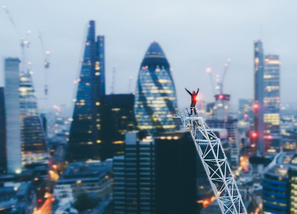 **NEW VIDEO ALERT**
INCREDIBLE LONDON SUNRISE DRONE CRANE SHOTS
Likes &amp; RT's Appreciated 👊
youtube.com/watch?v=Mlr5-i…