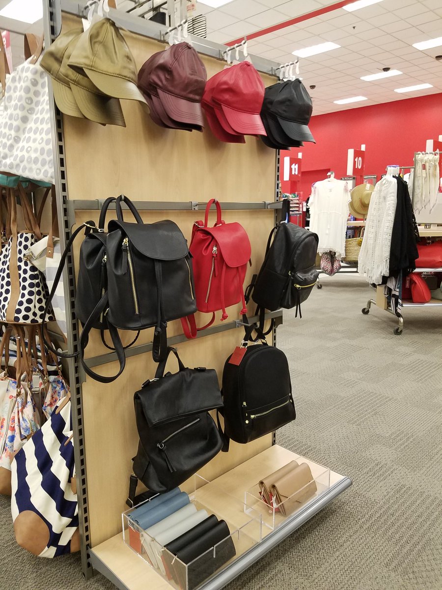 GabrielaRios23's tweet photo. Refreshing accessories #thepark #1168
#FACE #❤myjob #vmldiaries
@KylieatTarget @ncraynon @ZackPapes89 @andrenina_ https://t.co/WbJZuiXTE5