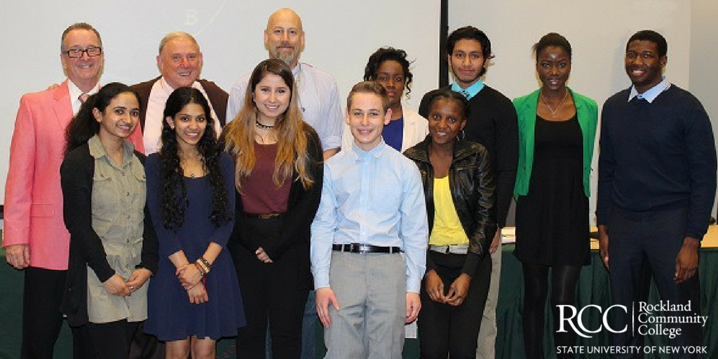 SUNYRockland's tweet photo. 12 RCC Students Inducted into National Biological Honor Society https://t.co/Ro77zpNFmB #RocklandCommunityCollege #TriBeta https://t.co/GVljQuEiUk