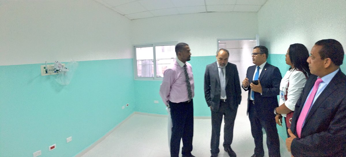 TommyGalanG's tweet photo. La @OISOERD a través de su titular Francisco Pagán, garantizó celeridad y calidad en la terminación de los trabajos #HospitalBarsequillo. https://t.co/GRjYPU3A1k