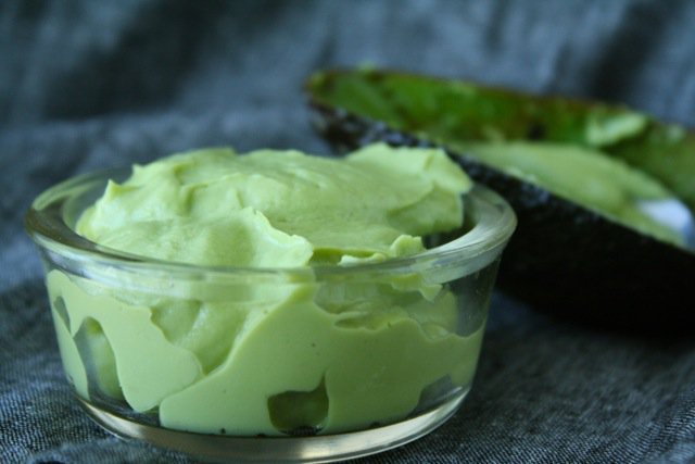 dasneylopera's tweet photo. Prepara una deliciosa y saludable mayonesa de aguacate #salud24 https://t.co/cX02aHS93x by #PhrasesMusicES via @c0nvey https://t.co/EdarrXWMQh