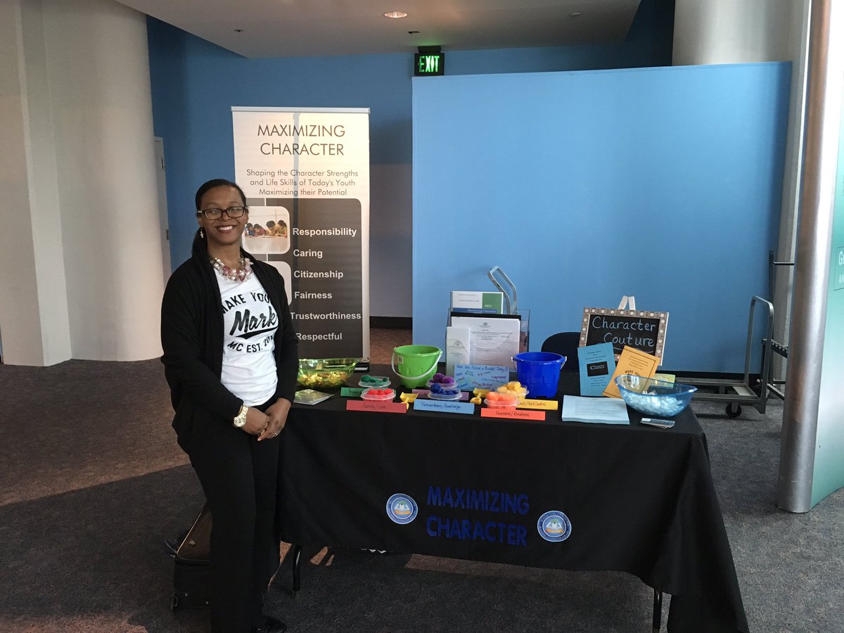 HCS_TitleI's tweet photo. Thanks @Character2Max for sharing info with our families! #2017FamilyLearningProject https://t.co/gCljTJDaPr