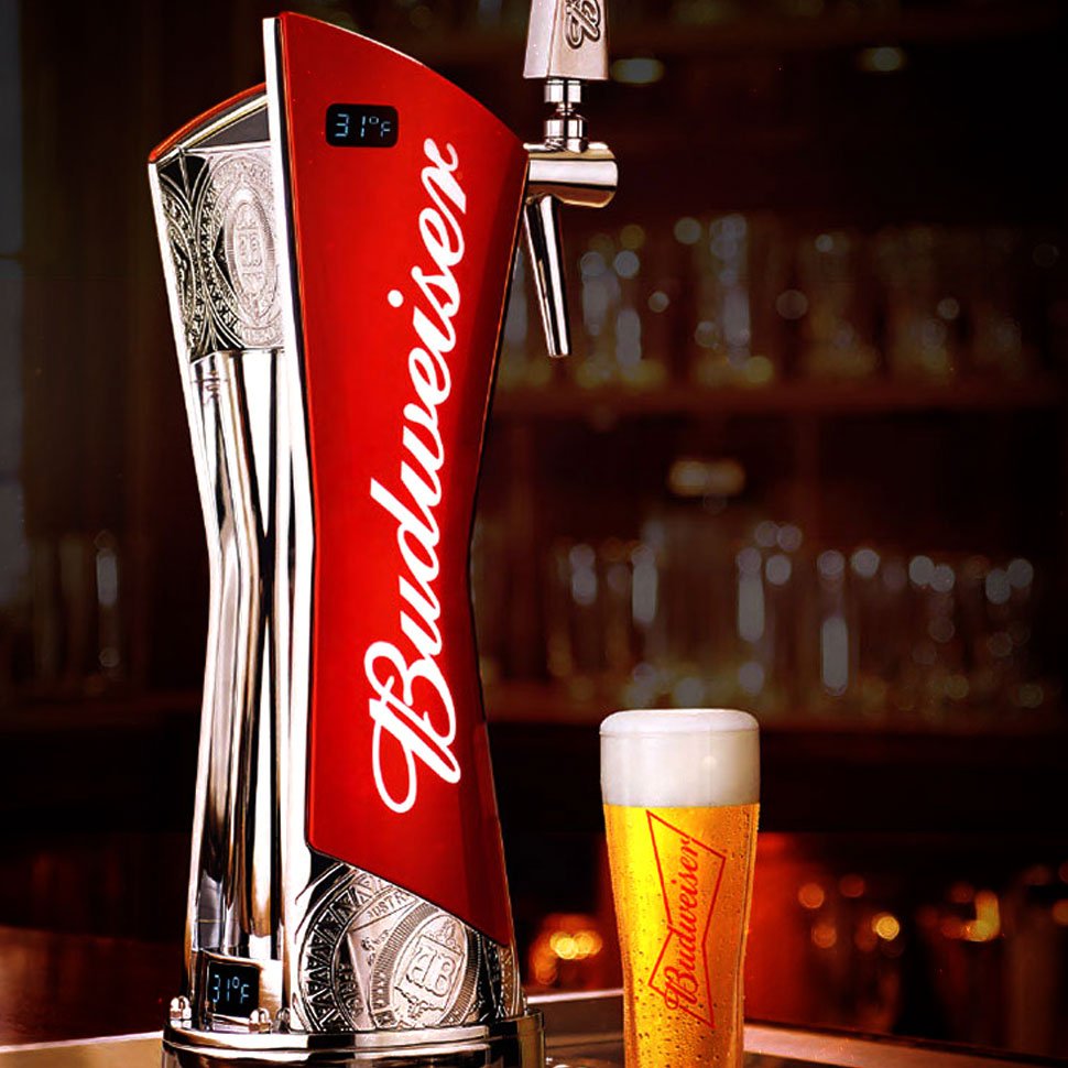 Brewbound's tweet photo. In Massachusetts, @AnheuserBusch Accused of Inducing Retailers https://t.co/auz4k8jayK https://t.co/viZBaAVe88