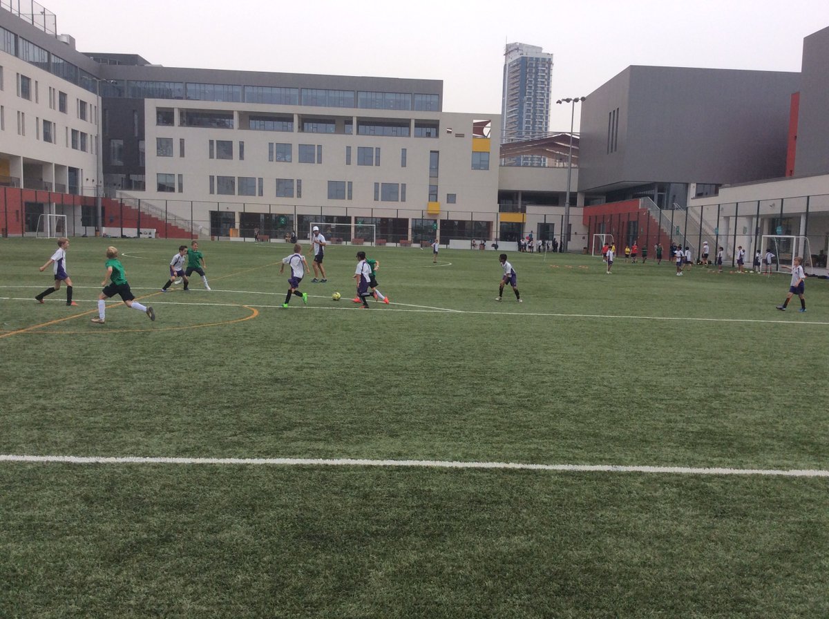 RanchesPS_PE's tweet photo. @RanchesPrimary Year 4 team performed some excellent Football despite a 9-5 loss to @SunmarkeDubai Year 5 team last week! https://t.co/jDFr7vUJdD