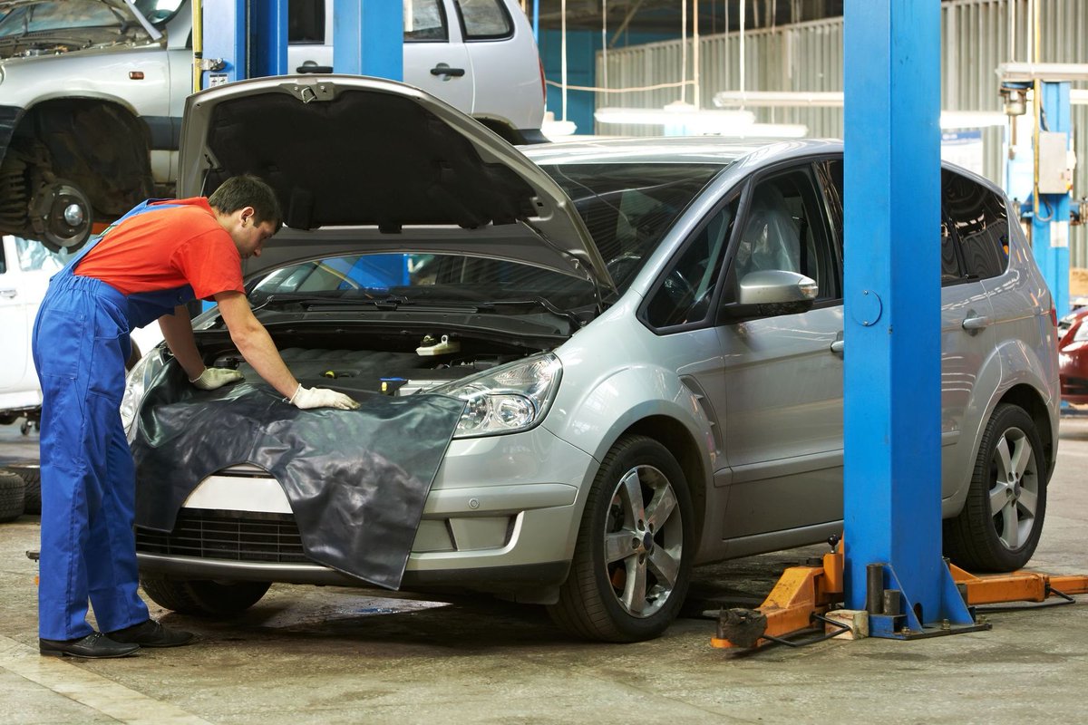 HallamRoadAuto's tweet photo. Experience our exceptional level of Car Repair service. #CarMechanicsCranbourne  https://t.co/xc5mBHvNEE https://t.co/qk0SrbunmW