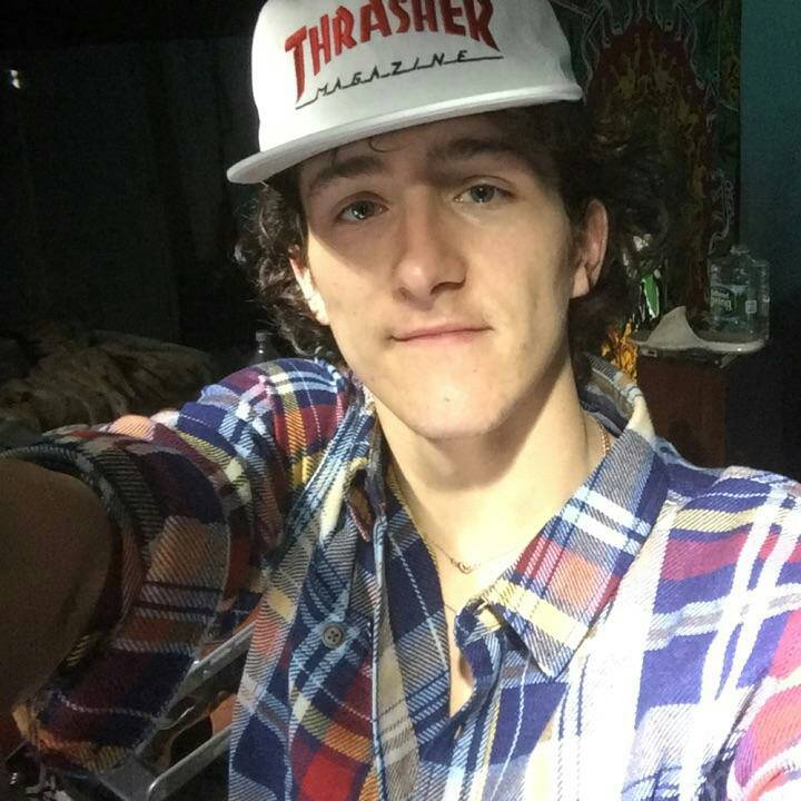 HWhitehead97's tweet photo. 🕺My show was turnt- #followme  #Liveme is straight #fire🔥- join now 
https://t.co/kgvAfkEpLD https://t.co/NYbx3h2fsg