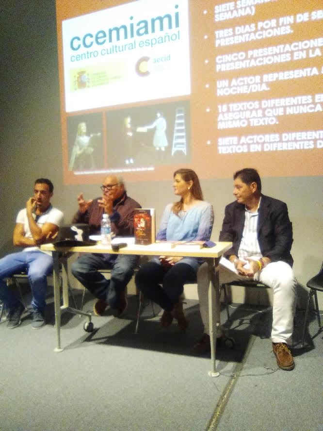carmelodifazio's tweet photo. Fotos de la rueda de prensa con los grandes actores @Sonya_Smith y @albertomateo22 con el equipo  de producción de #elmarica con @AbePulido https://t.co/KufIcvPSNs