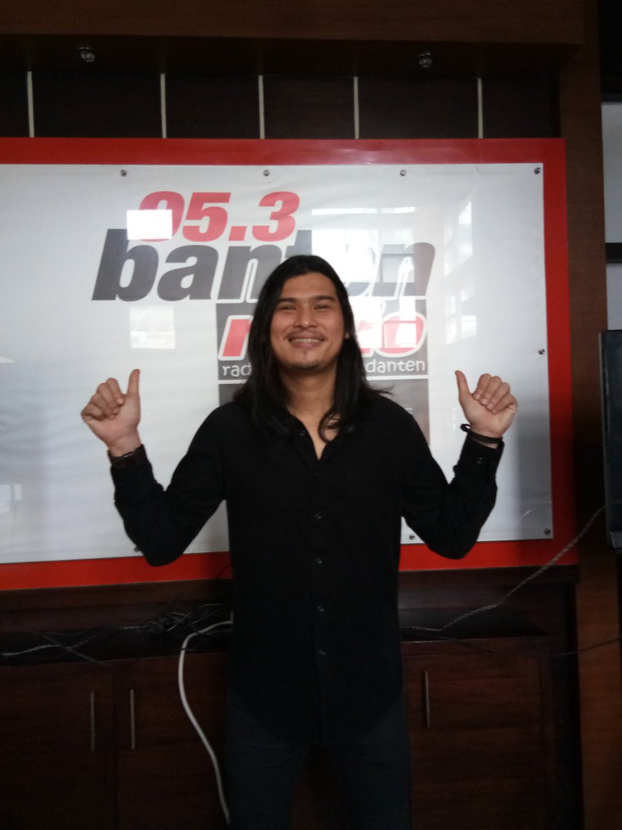 Terimakasih @DiDevirzha sukses untuk single selanjutnya! #Sirna #VisitBantenRadios cc: <a href="/alfa_records/">alfarecords</a>