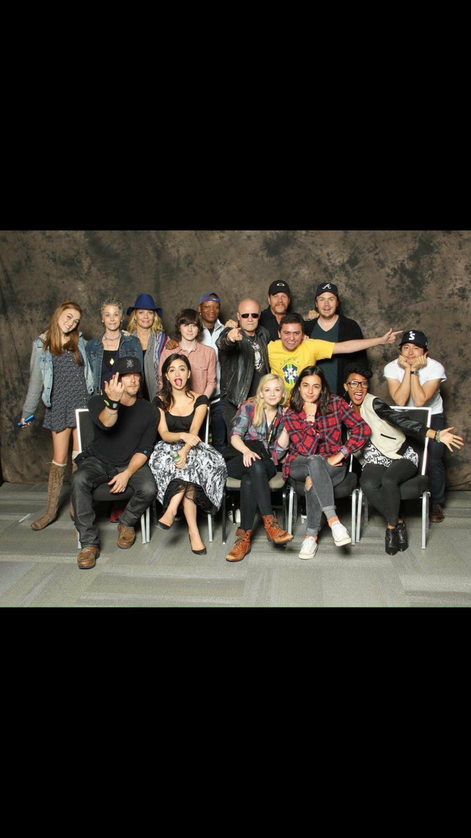 Chandler riggs (@carl36260227) on Twitter photo 