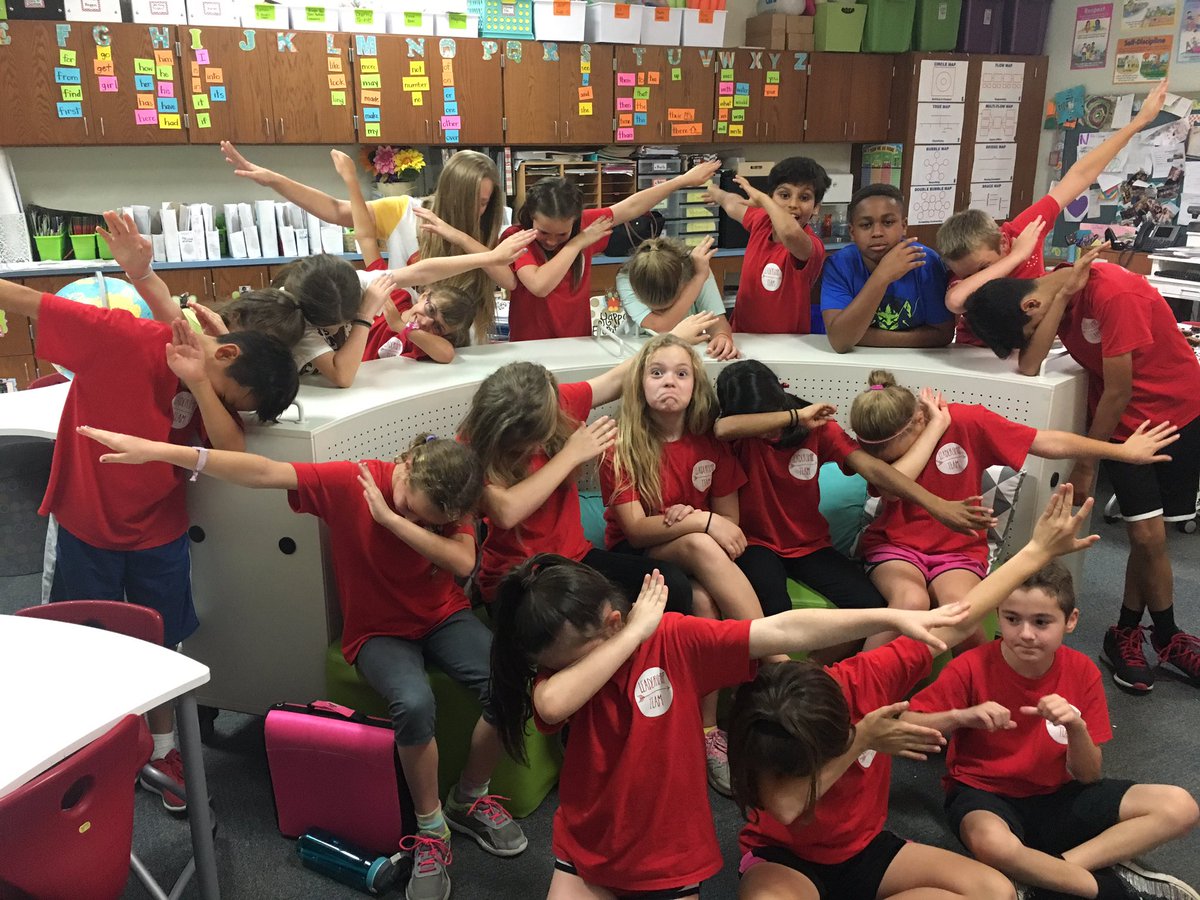 MissSalmonUP's tweet photo. Last Stuco meeting of the year 😢 going to miss this crazy bunch! #lakeside1617 https://t.co/cQfft9uKtf