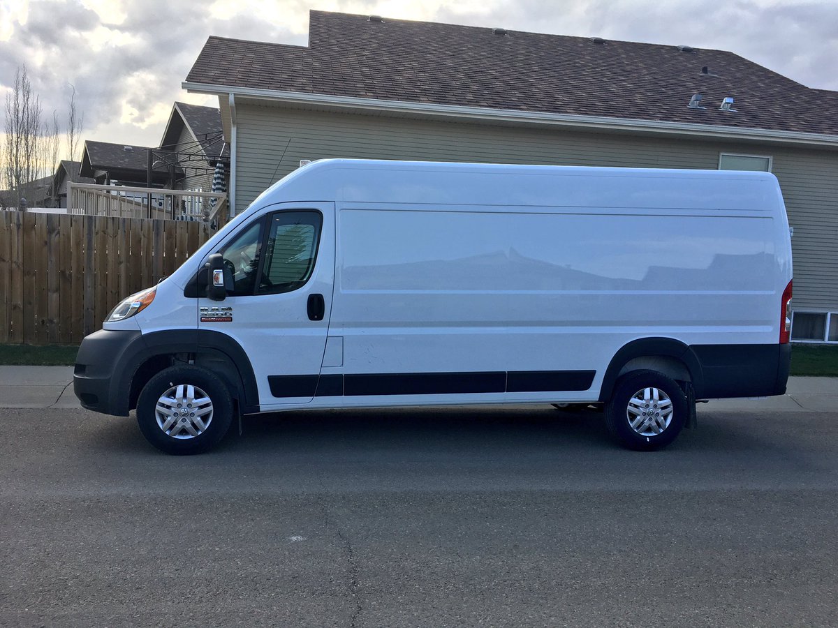 GoTireCanada's tweet photo. Yep! Another new van joins the #GoTire Fleet to increase our services. Only 289 to Go #Canada https://t.co/Zq5bxX2OTn