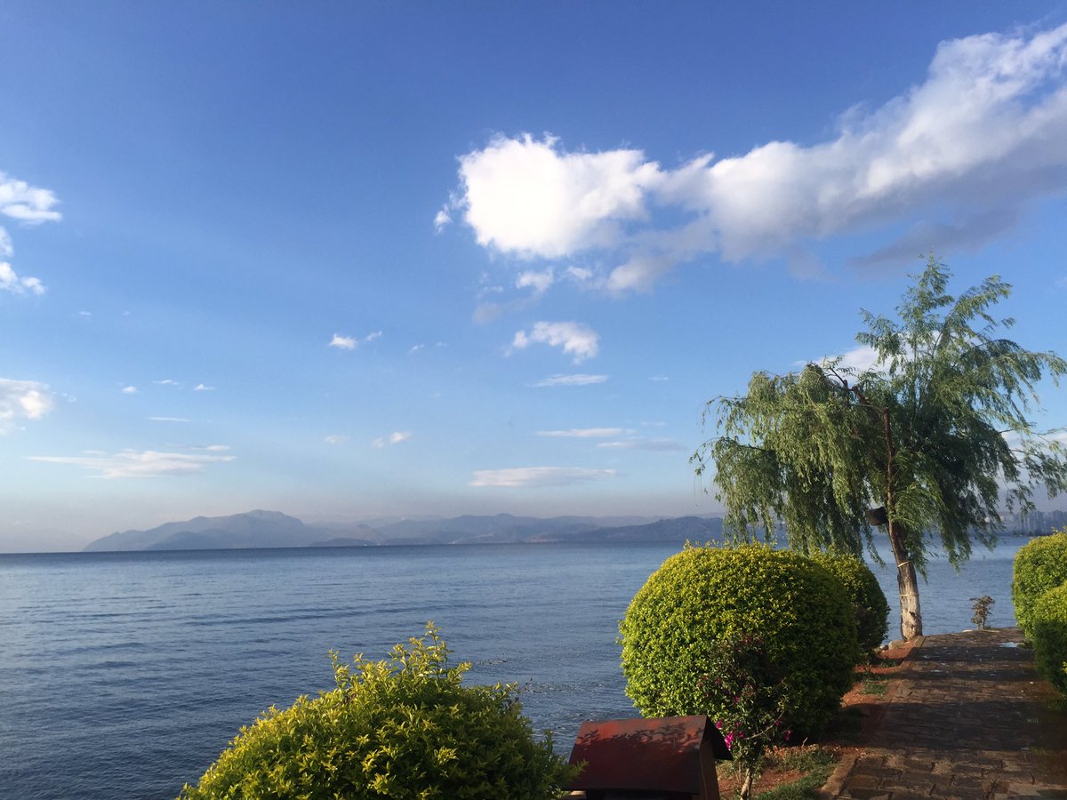 SummerLiu18's tweet photo. We are travel in Dali city ,Yunnan. https://t.co/ydnal1ZiqP