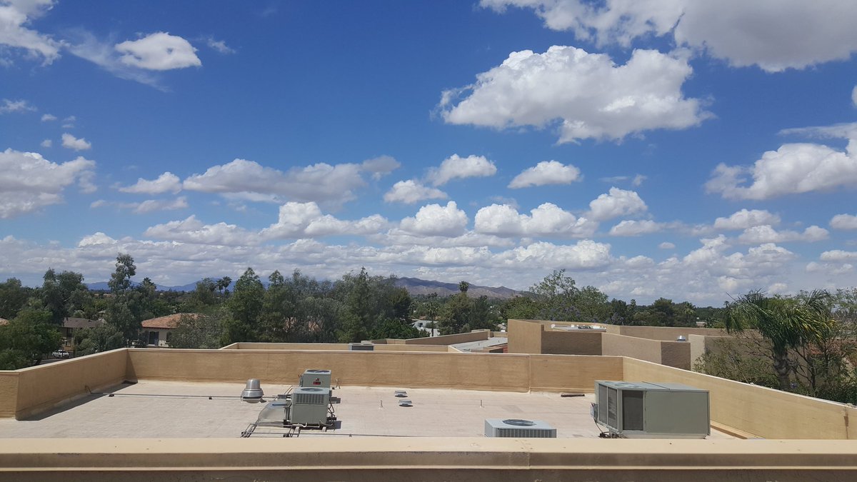 CLMProdsMarz's tweet photo. Had to work on the roofs today. I got a beautiful view at least. #Engineering #beautiful https://t.co/qB1IngVR7P