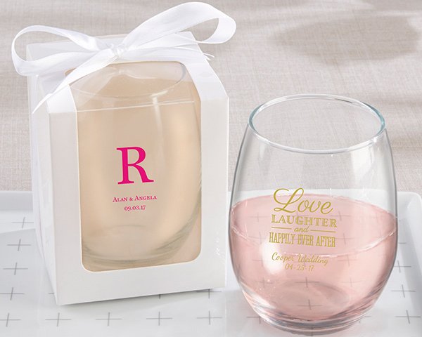 MyRusticWedding's tweet image. Wine glasses are a classic wedding favor. Give a classic with a twist: No stem! ow.ly/xtFv30bmvw7 #weddingfavor #wineglass