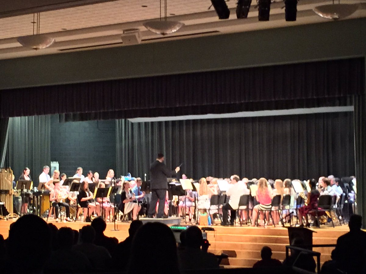 mrmuenz's tweet photo. @CdrCrstMSBands 7/8 Band concert - they nailed it! @cedarcrestband better get ready! #Falcons #futureisbright #thehypeisreal https://t.co/z5kOTkNlGP
