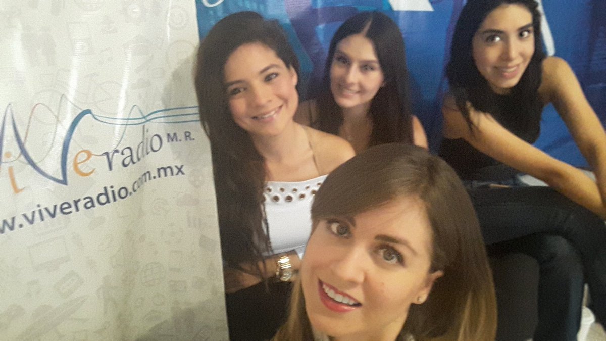 Listas para platicarles de <a href="/TinderelaTC/">TinderelaTC</a> <a href="/TeatroEnCorto/">Teatro En Corto</a> en @nochesconsentid por <a href="/viveradiomx/">Vive Radio México</a>!!! Corran a escucharnos viveradio.net