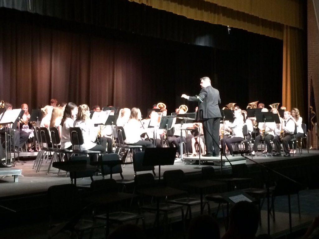 Kudos to our students and faculty!!! What a phenomenal evening! #KAISExcellence