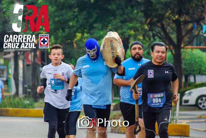 ORPhotoMx's tweet photo. Mucho cementero de corazón en la 3a #CarreraCruzAzul. Busca tu foto de ruta en https://t.co/wIjpfrLUrW #CruzAzul #Cementeros #Run #Running https://t.co/3yw1S9QyWV