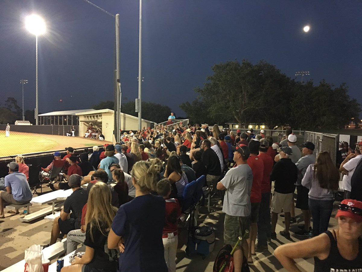canes411's tweet photo. Great crowd tonight for playoff @CudasBaseball ⚾️⚪️🔴⚫️ #GoCudas https://t.co/NEPnQwh9ni