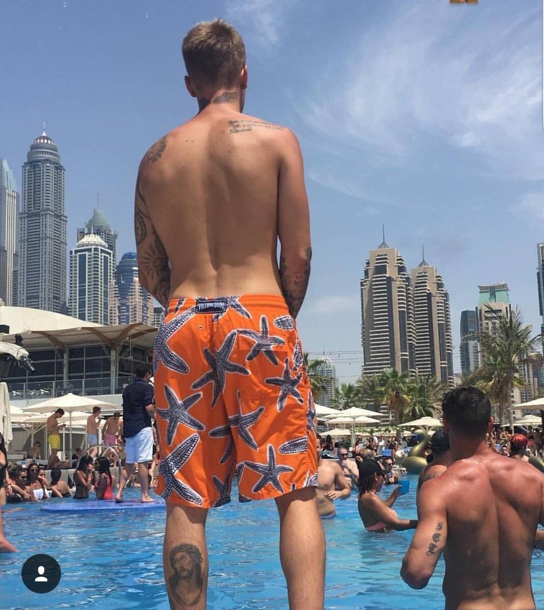 MattWestMusic's tweet photo. Great day @Zerogravitydxb playing in the pool for #LadiesDay @justinbieber enjoying the vibe. #sax #justinBieber #bieber #electronicmusic https://t.co/H2cjUX2cm2
