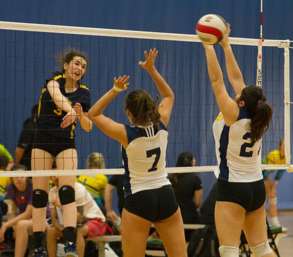 FortMacToday's tweet photo. Season ends in quarterfinals for 18U Thunder | https://t.co/ns4p7DY0My | #ymm https://t.co/OTEBGsPxhC