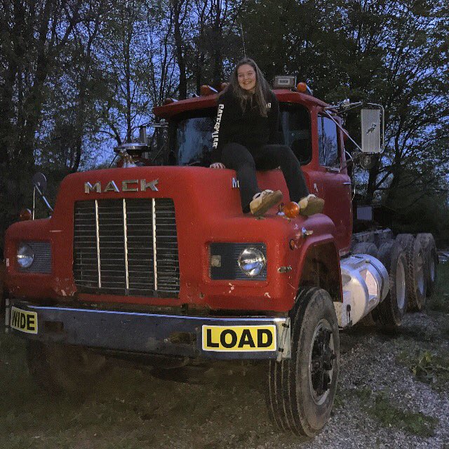 OBSPOWERSTROKE's tweet photo. #truckslut https://t.co/jP1f68TyNf