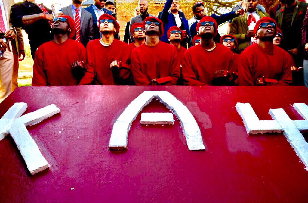 DatEZRock's tweet photo. The lineage continues ππ½ 48 years later #DatEZRock β¦οΈ https://t.co/8SPwAmIIUA