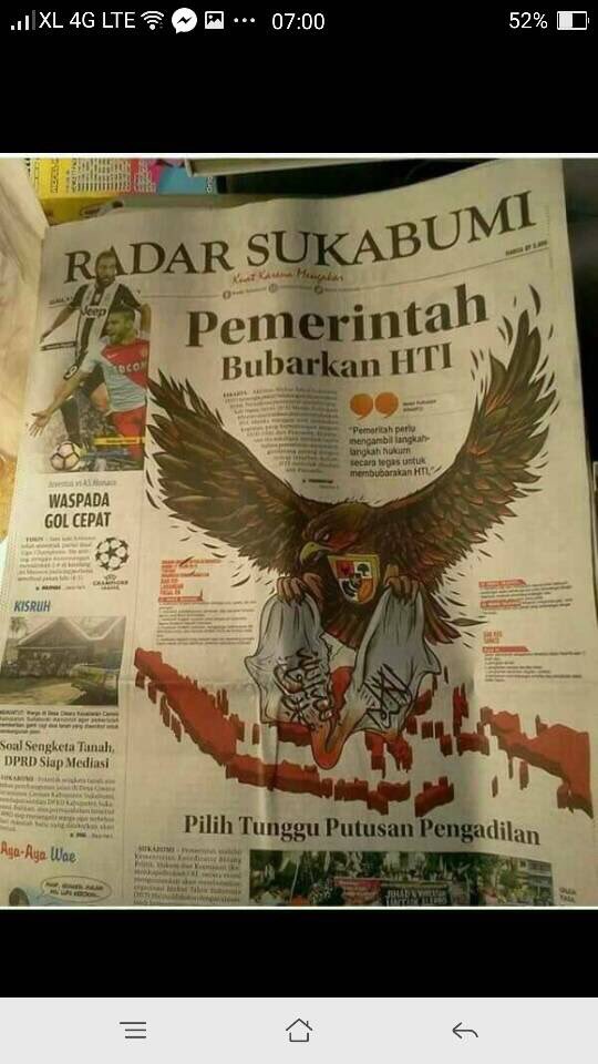 Hati ini sangat tak rela dengan gambar ini, merobek tulisan kalimat syahadat,,,, mengapa harus menggambar seperti ini ?