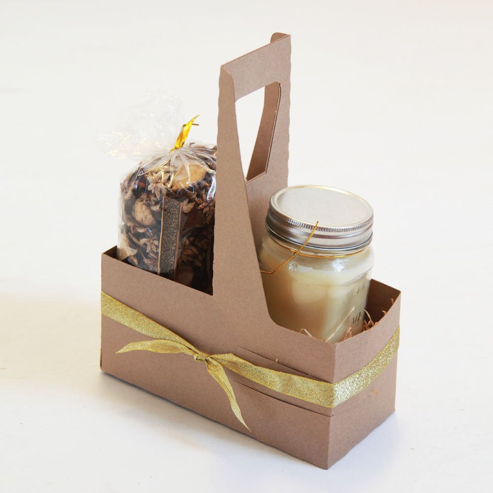LeBoxBoutique's tweet photo. Kraft Gift Carrier 8" x 3 5/8" x 10 1/4" Set of 12.. https://t.co/rc7K7kurZd #kraftboxes #simplepackaging https://t.co/teWsQW1948
