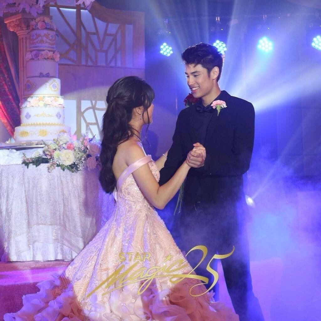DonKissRoyals's tweet photo. @ricadetiquez DONNY AND KISSES PO! 💖🍩👑 https://t.co/Ljy06my8CS