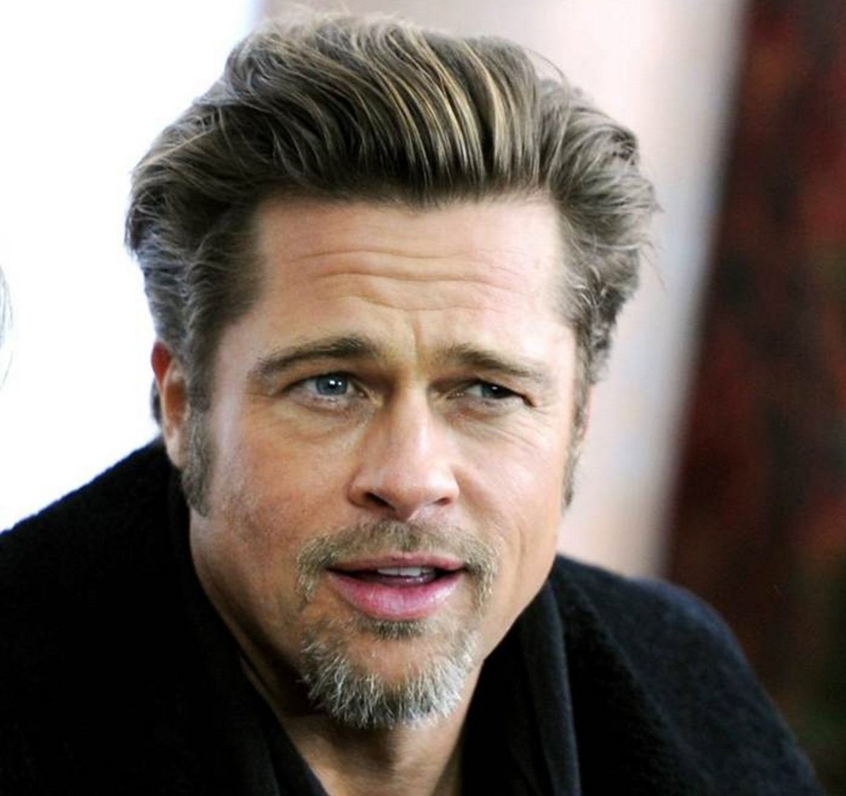 HRFMSurabaya's tweet photo. #HRFMUpdate Brad Pitt dirumorkan masuk panti rehabilitasi karena depresi setelah gugaran cerai https://t.co/yhOVvb9Q0x