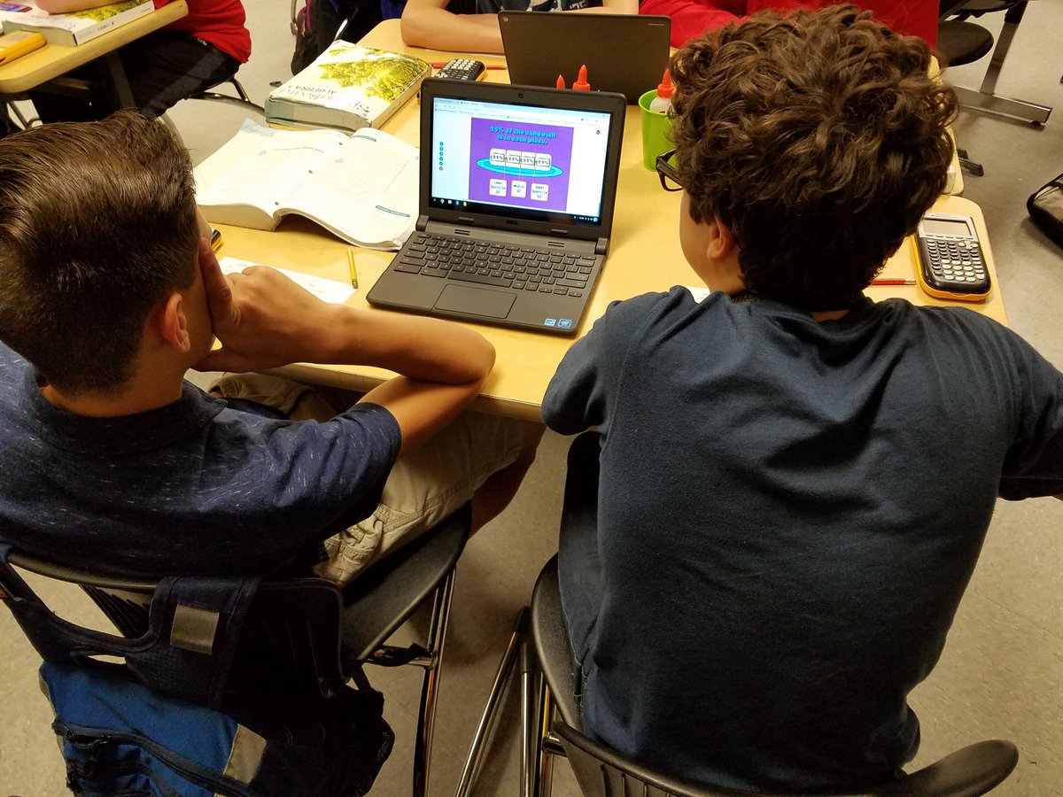 MrsSmithNavo's tweet photo. Algebra students using #chromebooks and #byod for @nearpod lesson #nmsmath @gamckay #dentonisd https://t.co/GHp5n3e4G9