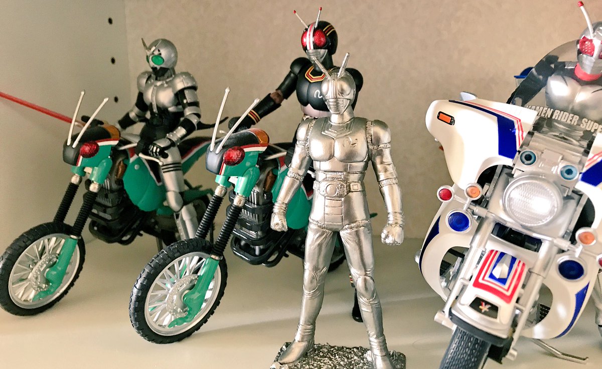 カノヒロ A Twitter 仮面ライダーフィギュアコレクション ビルゲニアが なかなか美しくなってきたぞ 仮面ライダー 間もなくブラックからシルバーになるわ って言いそうなくらいblackが輝いてますね 笑 仮面ライダーフィギュアコレクション 仮面 カノヒロ A Twitter 仮面ライダーフィギュアコレクション ビルゲニアが なかなか美しくなってきたぞ 仮面ライダー 間もなくブラックからシルバーになるわ って言いそうなくらいblackが輝いてますね 笑 仮面ライダーフィギュアコレクション 仮面