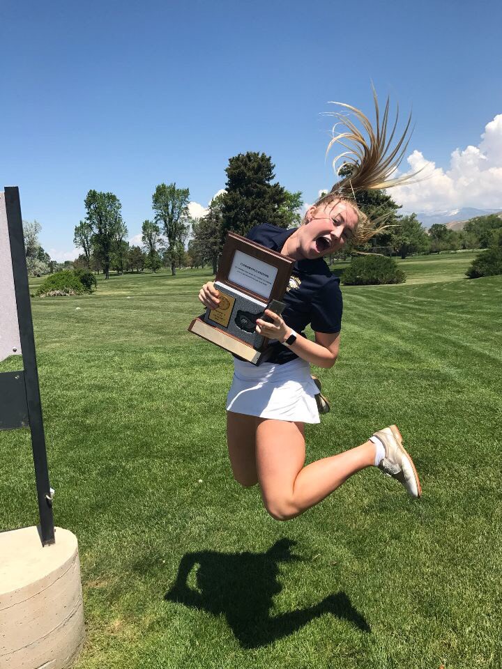 SHSGolfGirls's tweet photo. REGION CHAMPS BABY!!!!! 
Good job lady eagles!! 💙💛💙 https://t.co/aBiMZvA0Vz